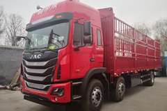 临淄客户订锡柴260前四后四九米六高栏两台今已交付使用