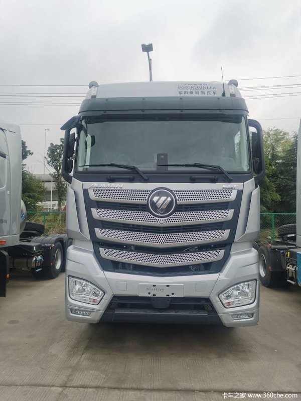 欧曼est560马力自动挡穿越版带液缓新车到店