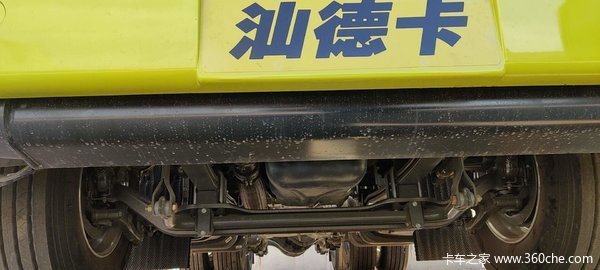 中国重汽汕德卡480马力牵引车 自动挡
