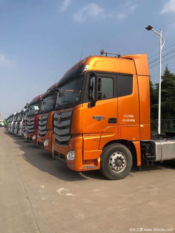 欧曼esta高顶平底板全车盘式制动后桥8气囊