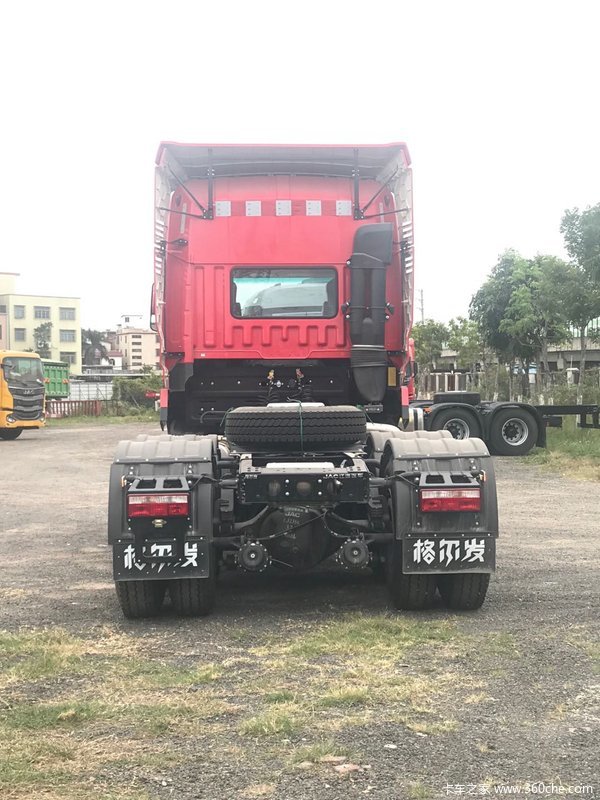 新车到店,欢迎试驾购买,低首付零首付购车