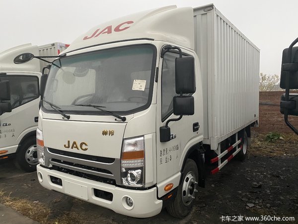 江淮帅铃国五宽体箱车特价车一台96000元，有意向的客户咨询