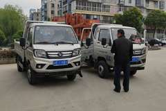 江阴市2台风菱自卸汽车成功交付客户。
