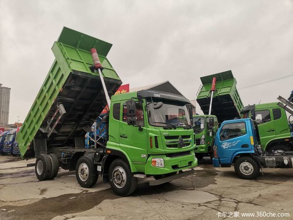 中国重汽斯太尔6缸5.3米工程自卸车,25吨公告合规特价优惠1万