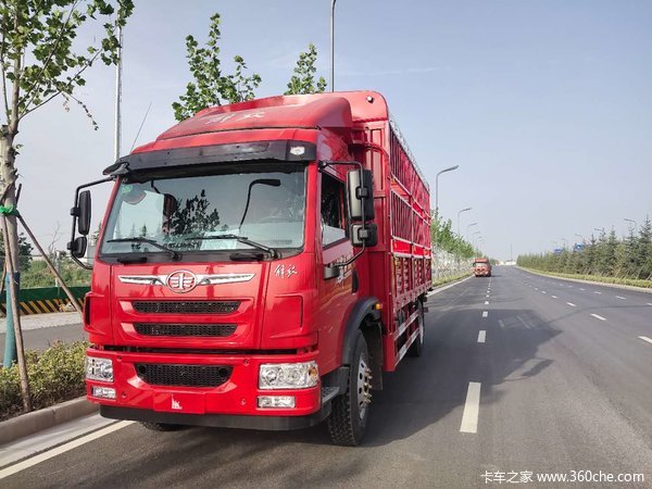 本店为您推荐 解放 麟vh 190马力 6.2米排半仓栅式载货车(ca518