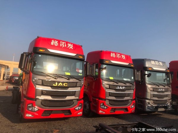 本店为您推荐 江淮 格尔发A5XⅢ中卡 旗舰版 240马力