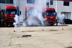 恭喜靖边刘老板，李老板，杨老板 喜提东风天龙KL560燃油车