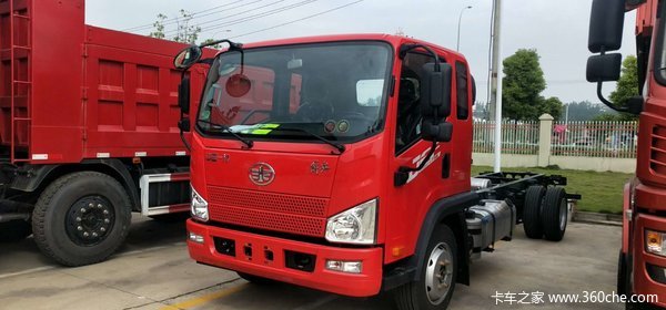 新到国六J6F4700轴距 5.8货箱 大柴180马力法士特8档