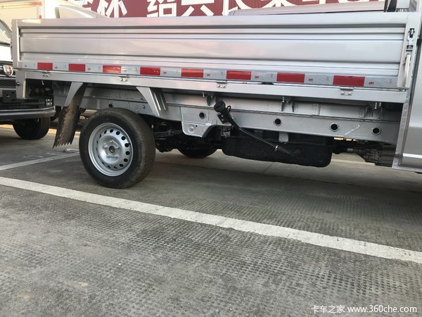 1.7米宽的宽体小卡只要33900元?