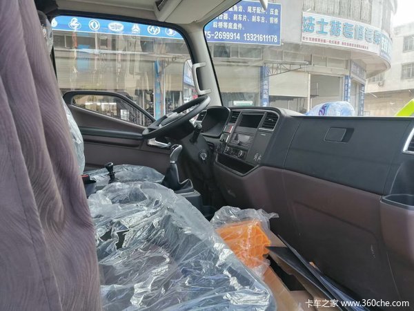 解放高端轻卡领图自动档国六车型到店促销了