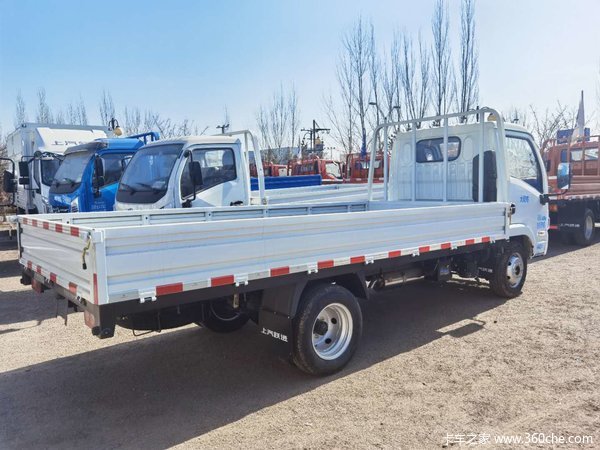 上汽轻卡焕新嗨乐购跃进s70国六小福星优惠2000元