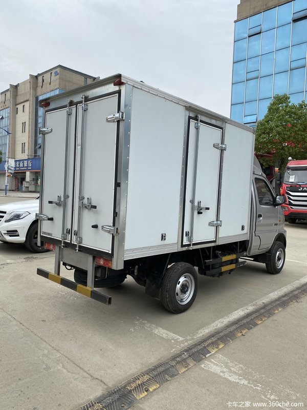 T3(原小霸王W)载货车襄阳市火热促销中 让利高达0.2万