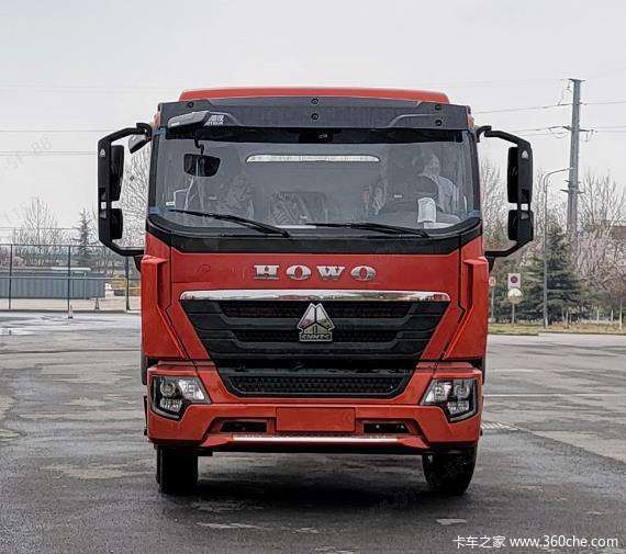 重汽HOWO G5X中卡 220马力 6.75米排半