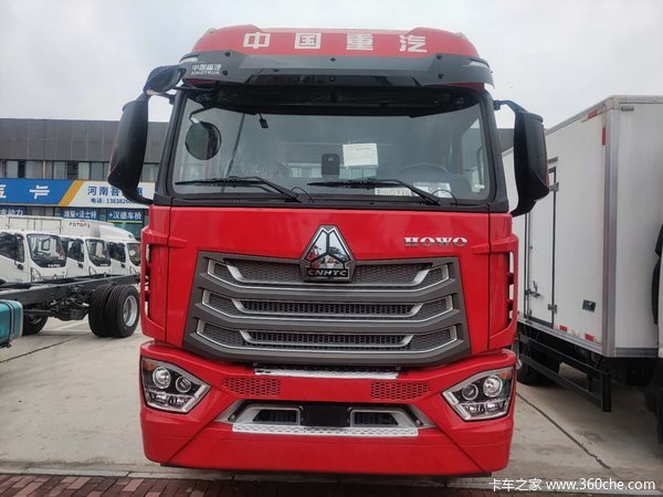 中国重汽豪沃系列国六牵引车潍柴460马力已到店