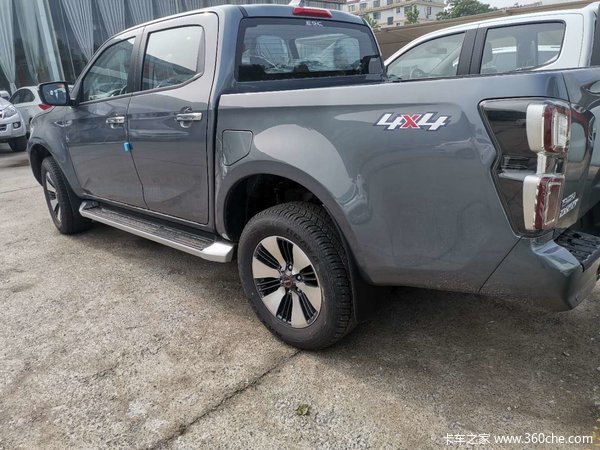 全新一代五十铃dmax皮卡现车己到店欢迎到店赏车品鉴