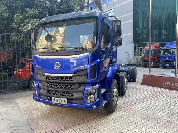 新乘龙m3载货车限时促销中 优惠0.3万