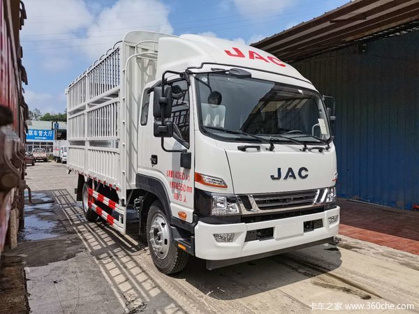 江淮骏铃v8短轴距黄牌,185马力 ,八档箱