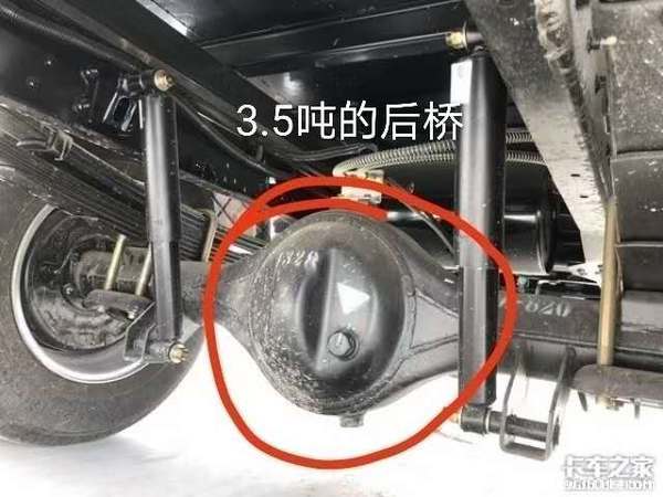 恭喜刘总 喜提小霸王W15载货车！！！！！