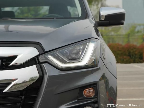 ���Ž�����ʮ��D-MAXƤ�������л��ȴ����� �����ߴ�0.3��