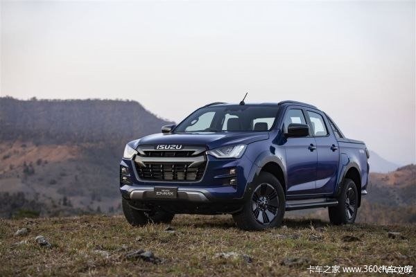 ���Ž�����ʮ��D-MAXƤ�������л��ȴ����� �����ߴ�0.3��