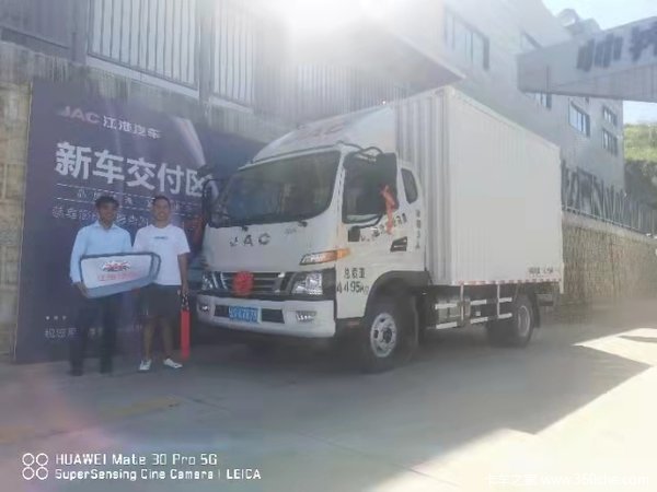 临沧一心江淮骏铃V6国五156匹马力排半厢式蓝牌合规轻卡降价了