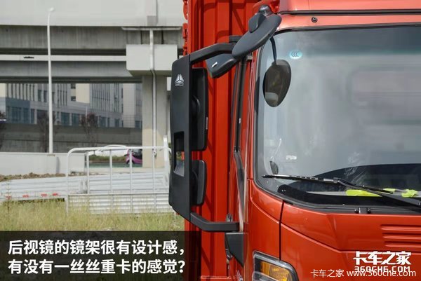 中国重汽HOWO统帅,该车搭载130马力潍柴WP2.3N国六机!