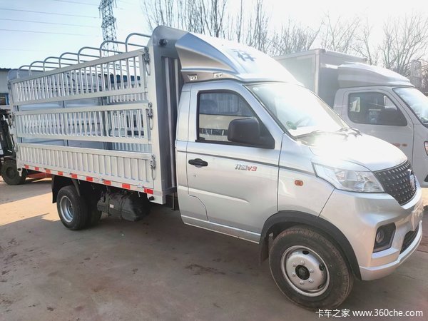 昆明信和义本店为大家推荐福田祥菱v3汽油小卡优惠2000元