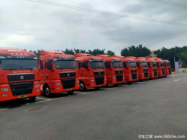 30台SITRAK G5载货车成功交付客户