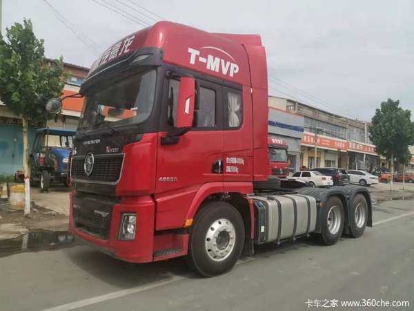 重磅推出陕汽德龙X5000轻量化版480马力6×4牵引车