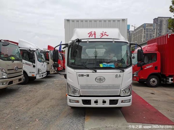 今日推荐 解放卡车 J6F 130马力 4.16米宽体单排厢式