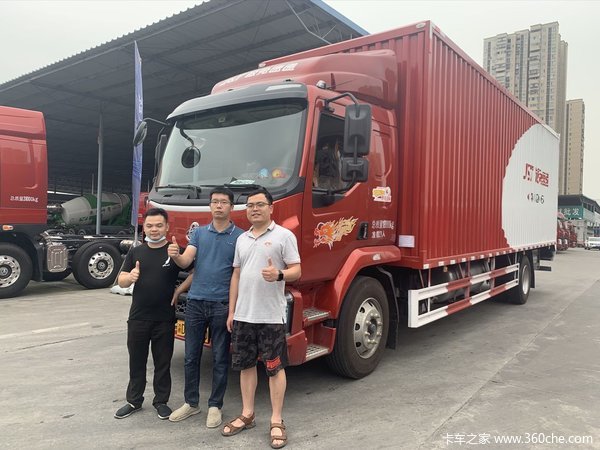 极兔快递地方承运商也对乘龙品牌及其青睐