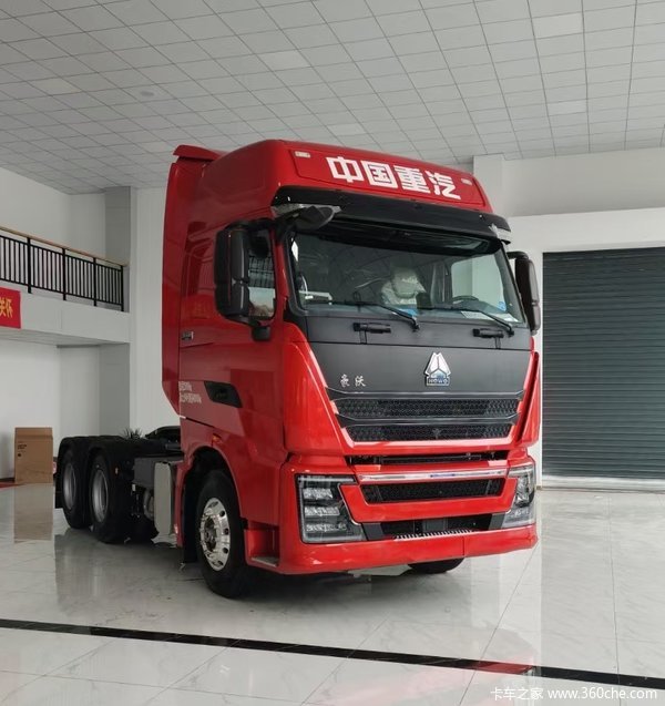 中国重汽HOWO TH7 480马力 6X4 牵引车