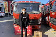 恭喜李先生成为尊贵的重汽HOWO客户