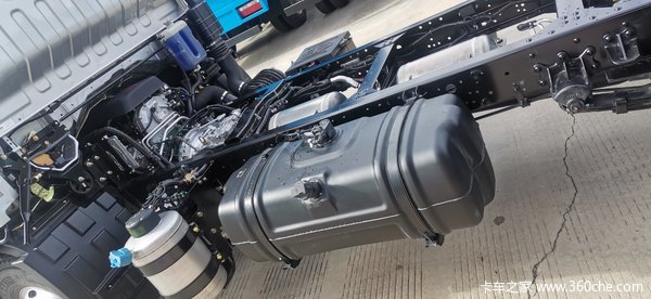 一汽解放轻卡J6F大柴150匹新鲜来袭