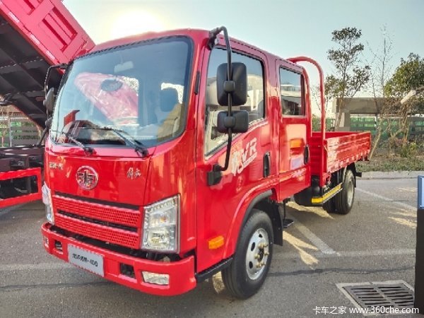 解放虎vn轻卡,国六潍柴120马力发动机,4.2米平板货箱.