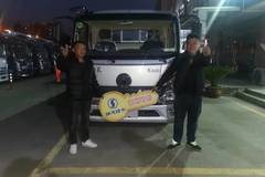 1台德龙K3000载货车成功交付客户