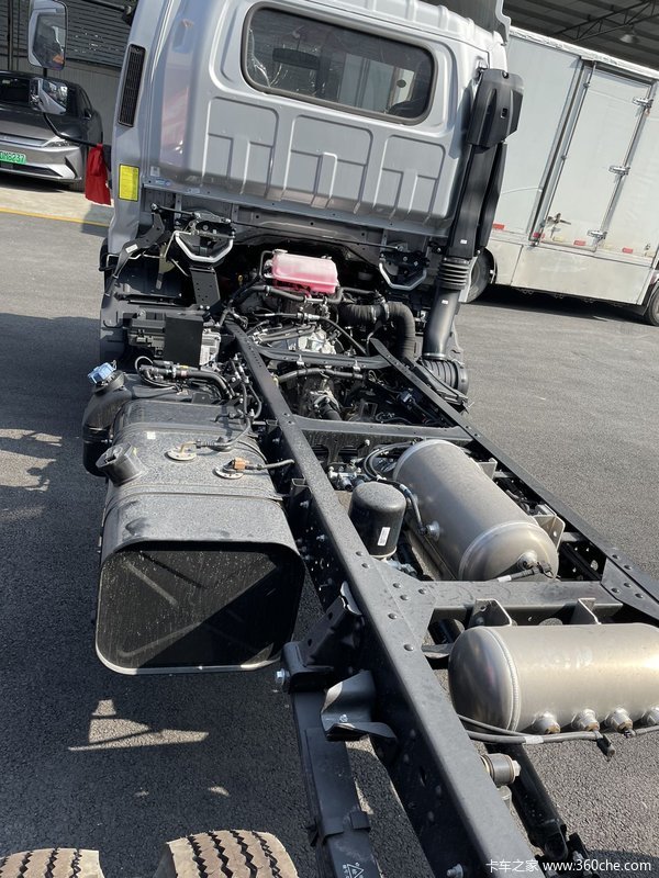 �Ż�0.8�� ������˧��E�ػ������ȴ�����