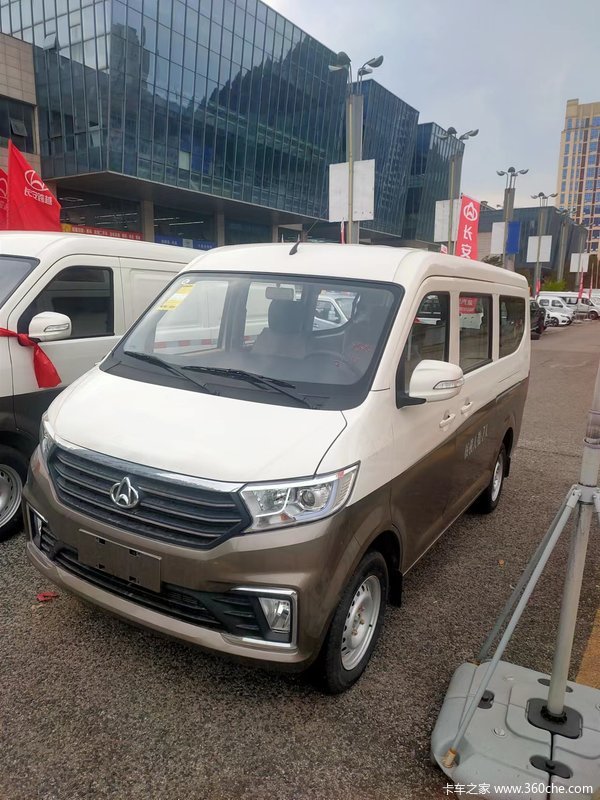 新车到店 六盘水市跨越星V3微面仅需4.38万元