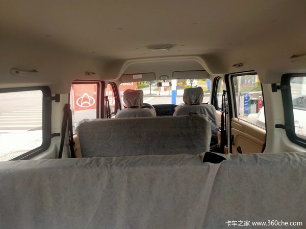 新车到店 六盘水市跨越星V3微面仅需4.38万元