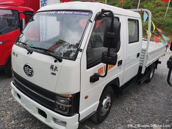 一汽红塔解放霸铃v6配备全液晶仪表盘led大灯