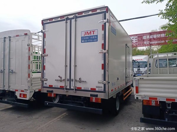 新车到店 乌鲁木齐市凯威载货车仅需16.5万元