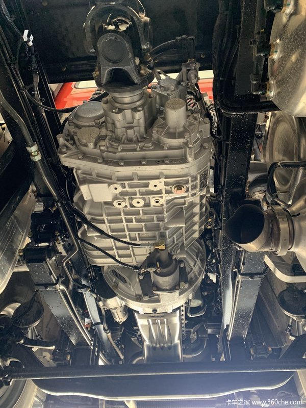 优惠0.5万 榆林市东风天龙KL牵引车火热促销中