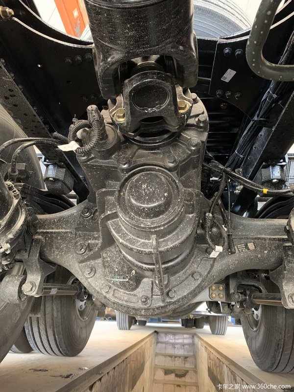 优惠0.5万 榆林市东风天龙KL牵引车火热促销中