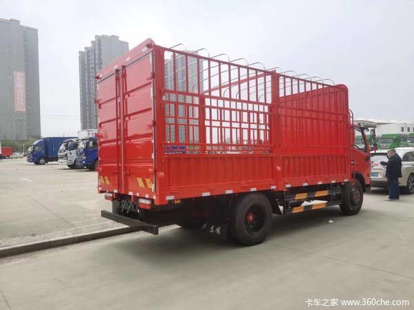 1台多利卡D7仓栏载货车成功交付客户