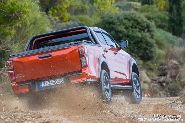 ���Ž�����ʮ��D-MAXƤ����ʱ������ �Ż�0.3��