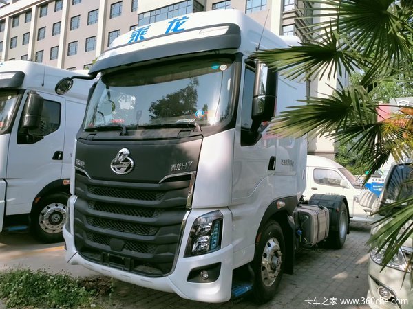 柳汽乘龙H7520马力伊顿变速箱自动挡牵引车，快递快运行业的神话