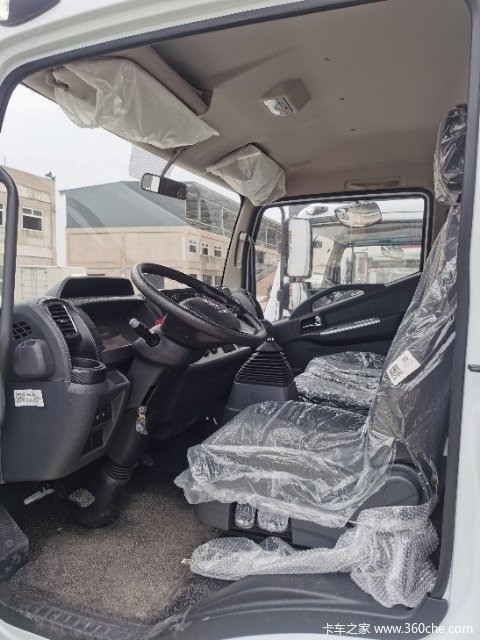 东风凯普特冷藏车,2.3米超宽车厢,带货源