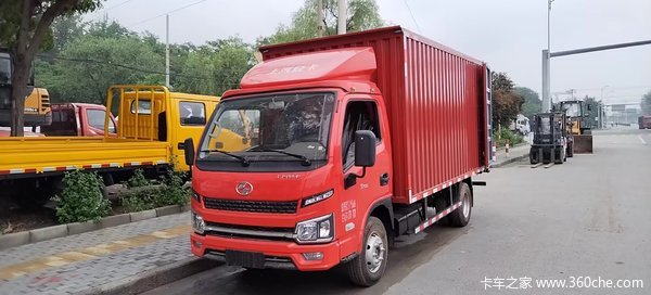 上汽轻卡4.2米汽油版厢式货车!