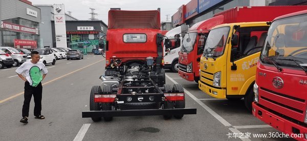 �����������ˣ�J6F���������ˣ����ڸ��￵��˹������Ѫͳ��