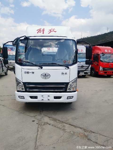 解放轻卡大理春晓总店150马力8挡直降3000